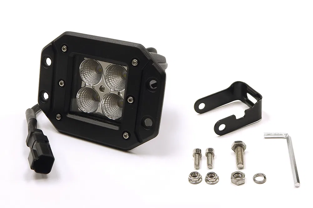 79910 – SOUTHERN TRU Driving/ Fog Light, LED Bulb 4 Clear LED 4 Watt Bulb 3 Inch Cube 16 Watt/ 1.3 Amp Draw 90 Degree...